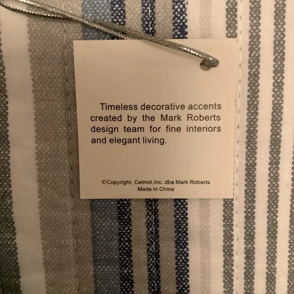 Glitter Fish - Picture 5 of 5